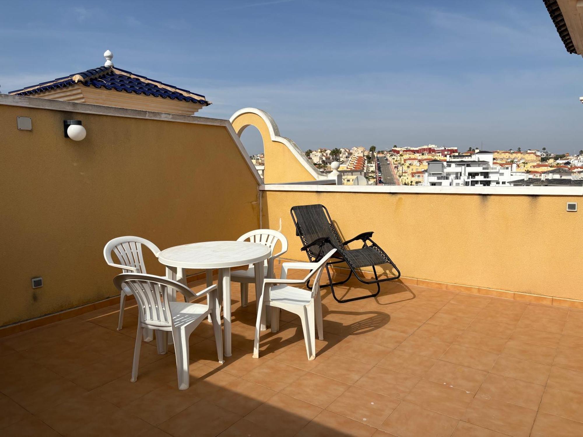 Top Floor Spacious Apartment With Roof Terrace 阿利坎特 外观 照片